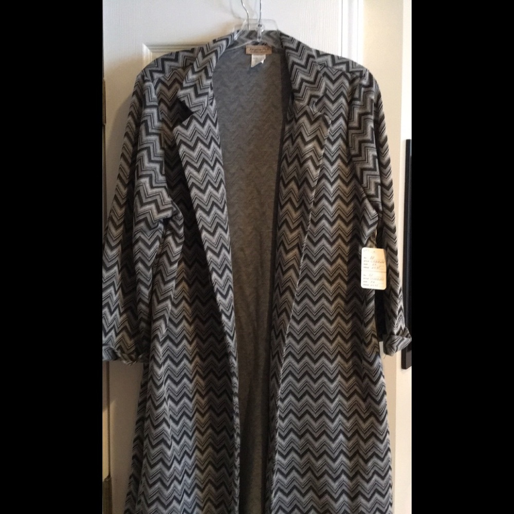 3/4 length jacket for office or a night out, gray